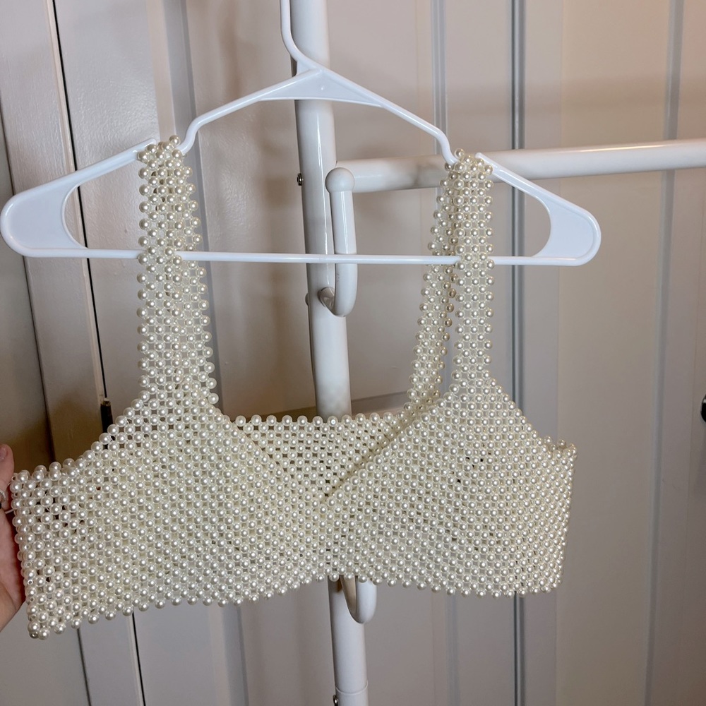 Pearl top